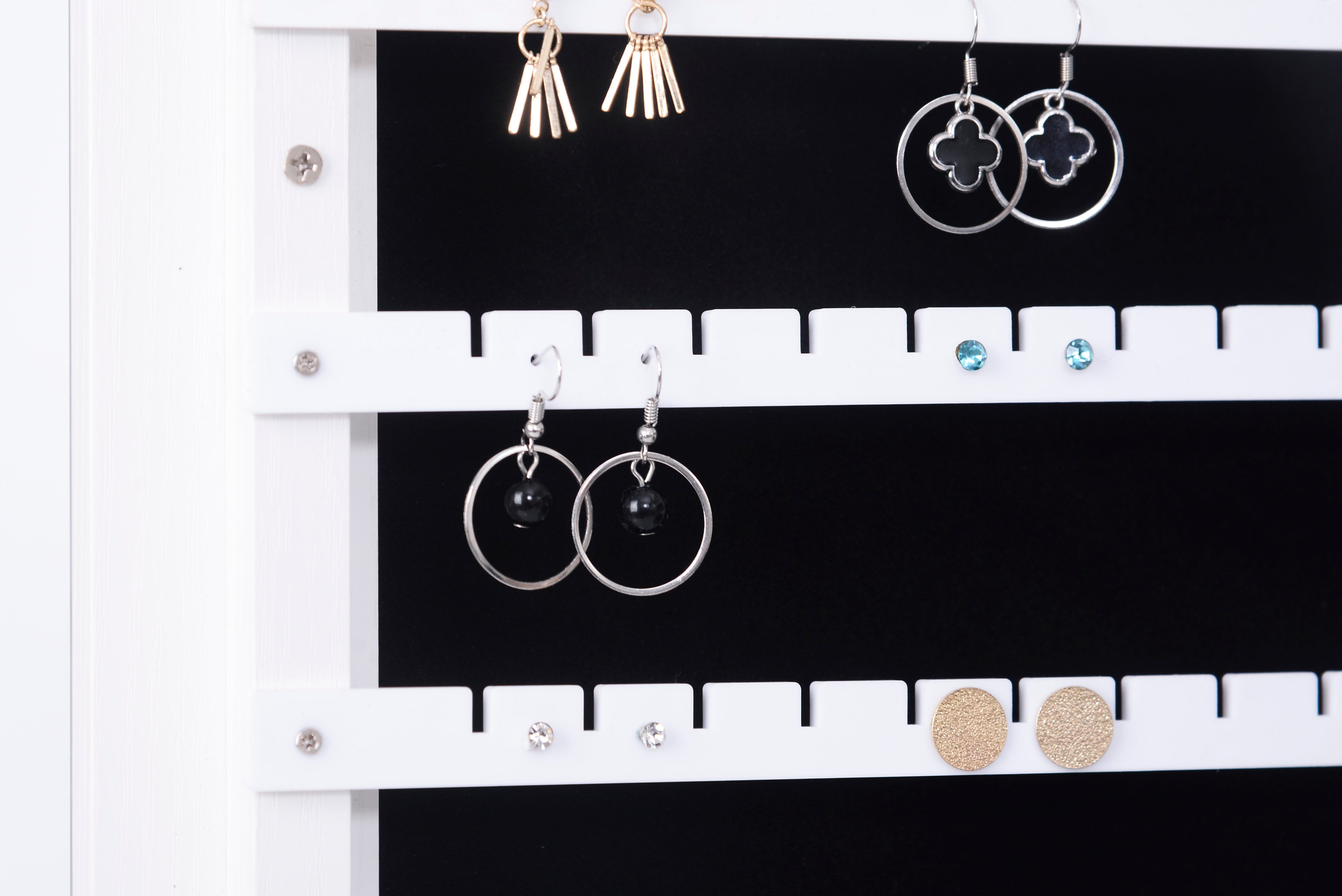 Fashion Simple Jewelry Storage Mirror Cabinet /  Jewelry Cabinet Can Be Hung On The Door Or Wall